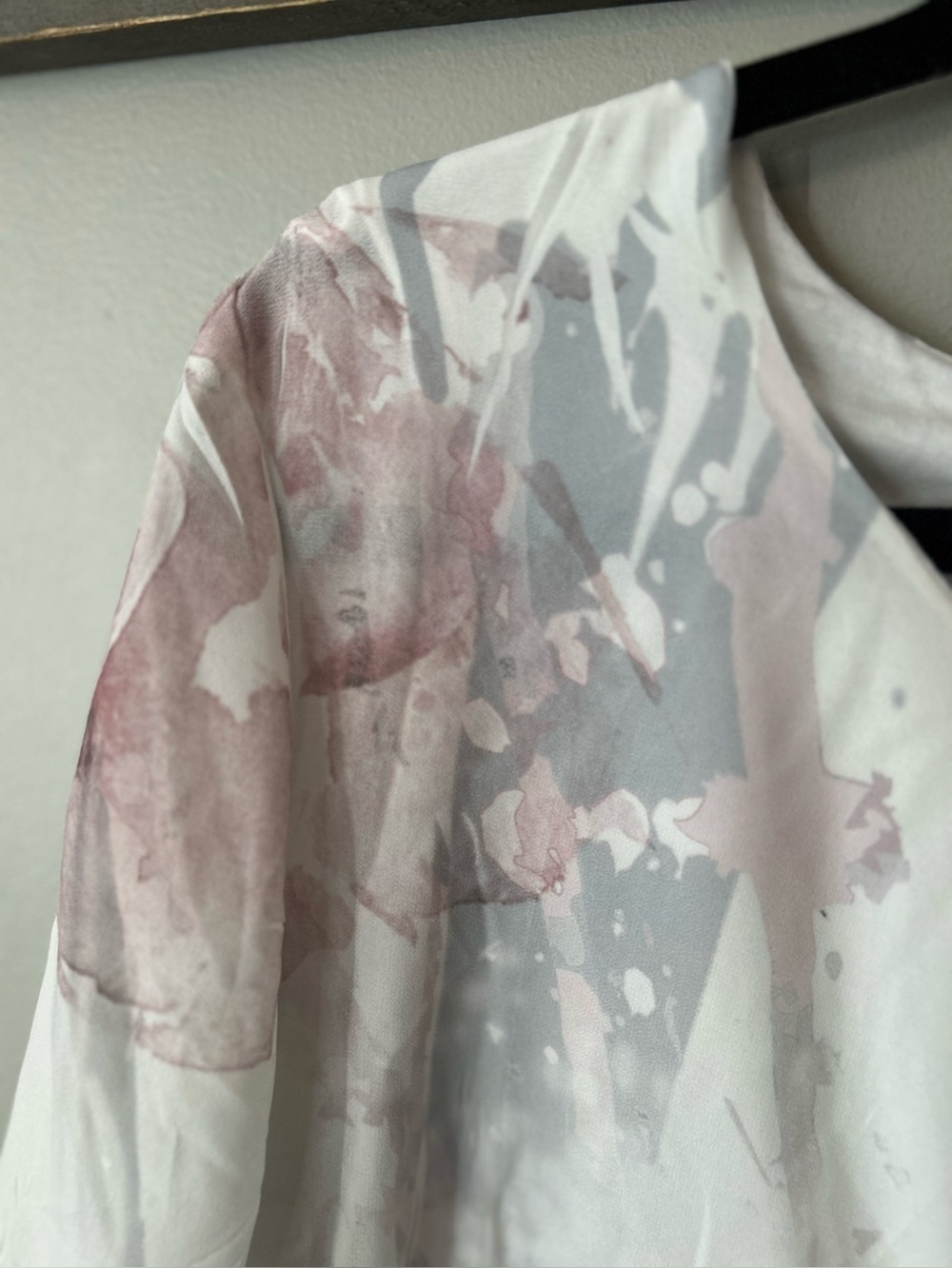 Froccella balloon hem top - Picture 4 of 12